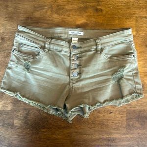 Size 30 Billabong shorts